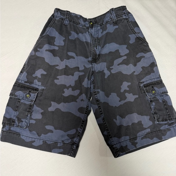 Arizona Jean Company Other - Arizona Jean Company Camouflage Cargo Shorts